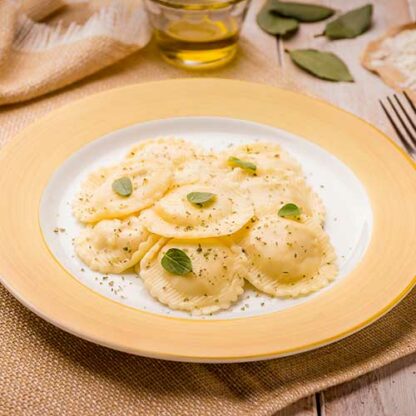 raviolone (2 queijos s/ lactose com manjericão)