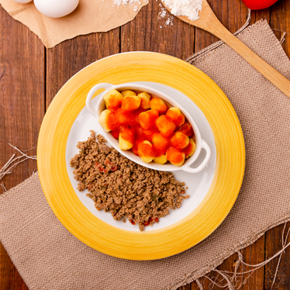 14 – carne moída + nhoque de mandioquinha + molho de tomate