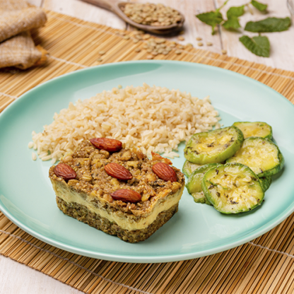 14 – kibe de lentilha e ricota vegan + arroz integral + abobrinha italiana