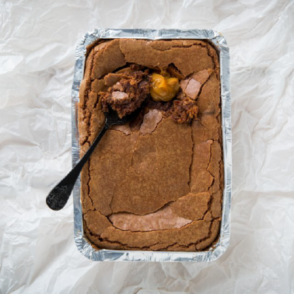 brownie de chocolate meio amargo com doce de leite e flor de sal